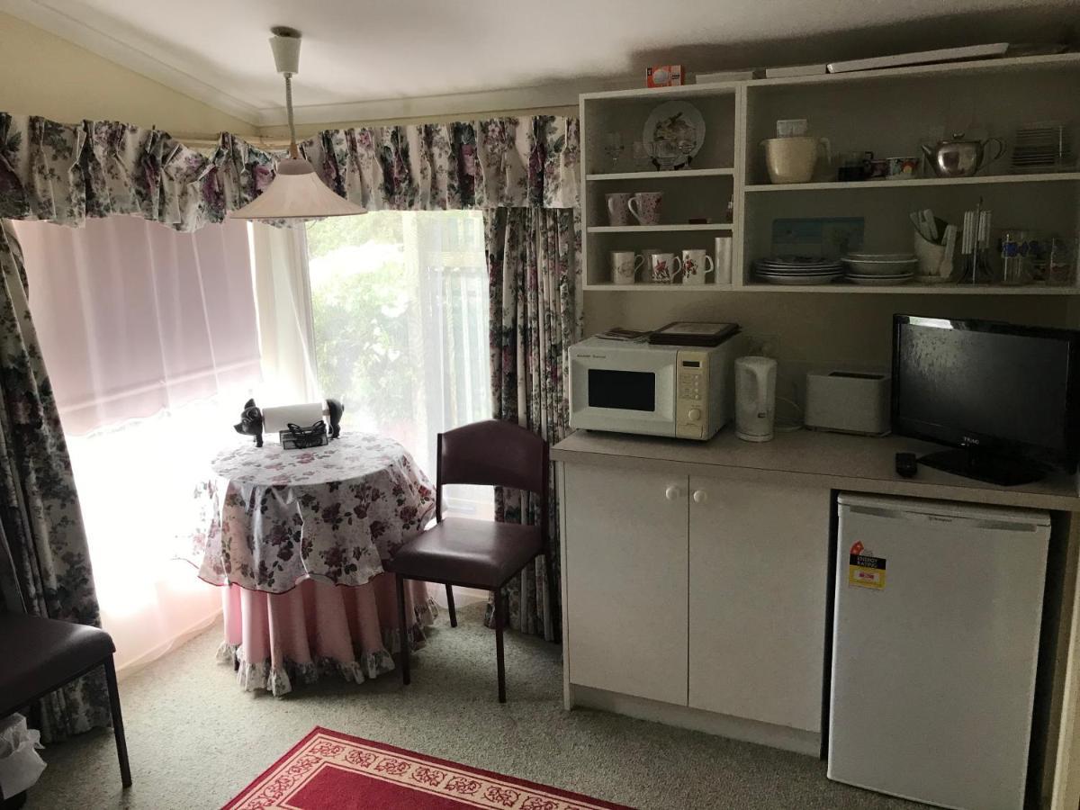 Lanaud Farm Stay Allansford Экстерьер фото